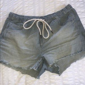 aerie shorts size small; open to offers